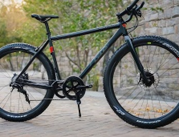 The types of bicycles with air-filled tires and their uses