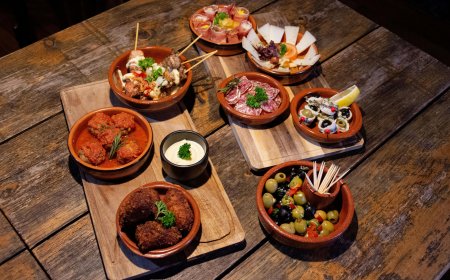 Distinctive Cantonese Chinese dishes