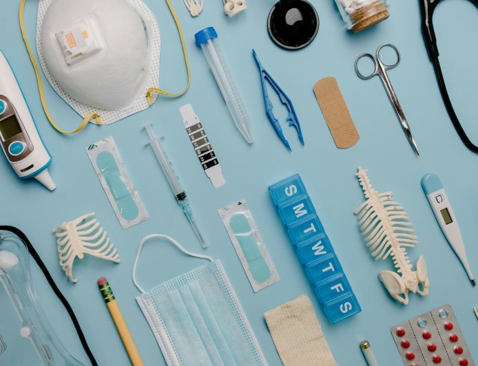 Survival equipment assembly