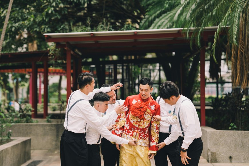 Traditional clothing and attire customs in China
